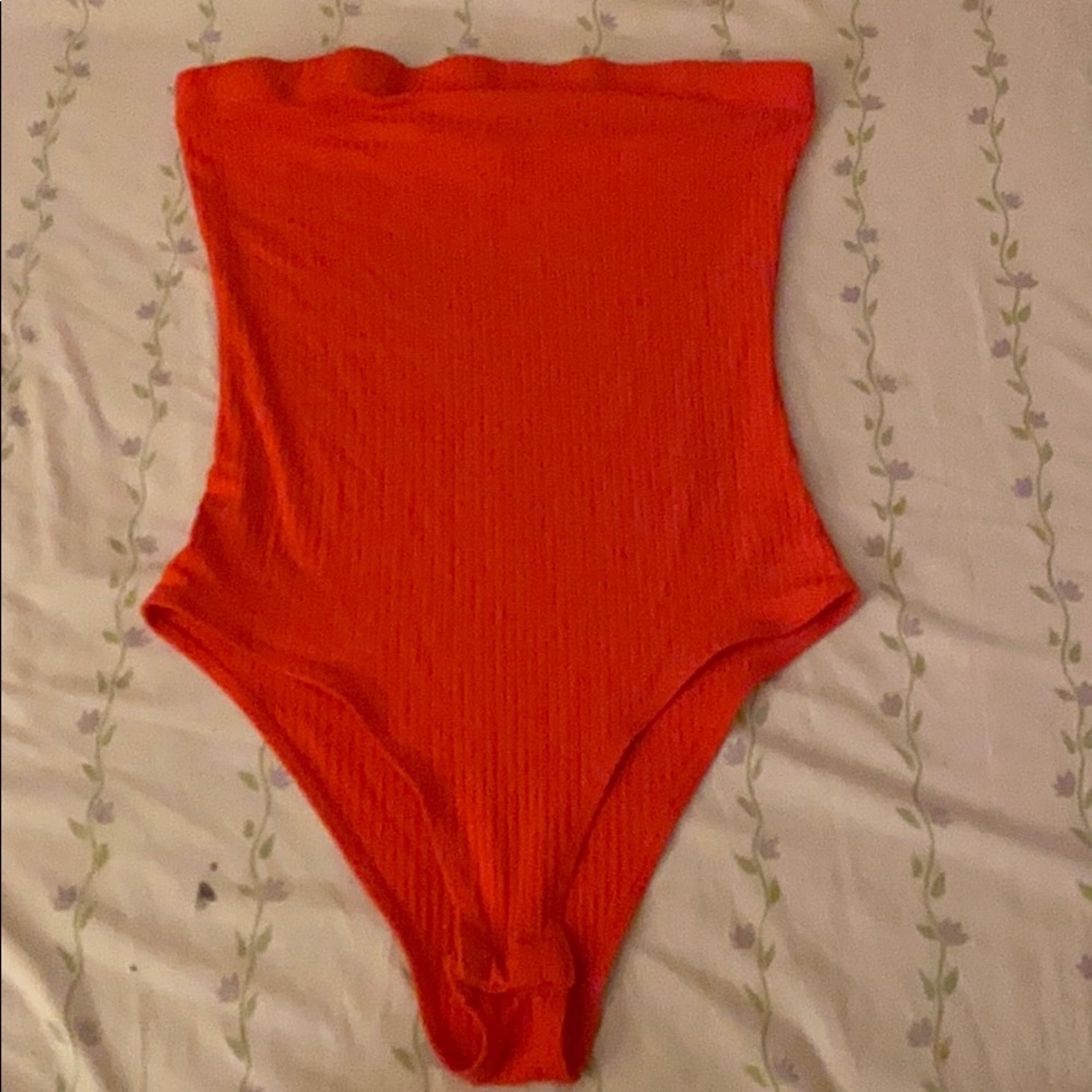 strapless body suit